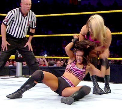 WWE±ِx ԸŮ֣MD