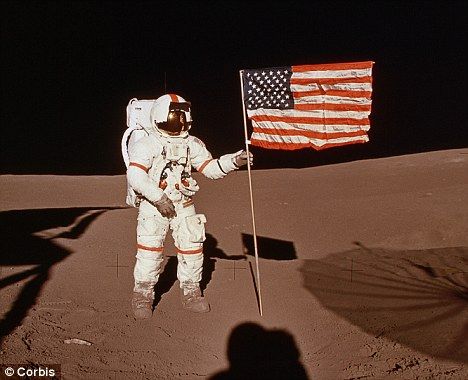 ȫ19712£Tmx£Alan B Shepardڈ(zh)а_14̖΄(w)g졣@΄(w)УNASAϰxO(sh)