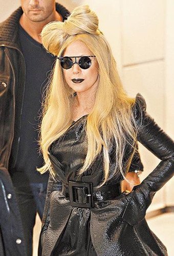 Lady Gaga픺Y l؏ͱɼF(D)