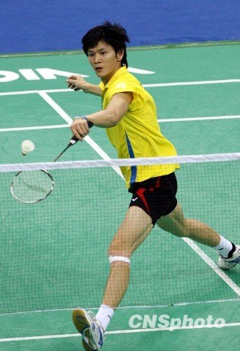 鮑春來首度觸電出演微電影 倫敦奧運(yùn)后回歸羽球