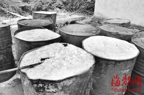警方查獲新型地溝油 技術革新變身“牛油”上市